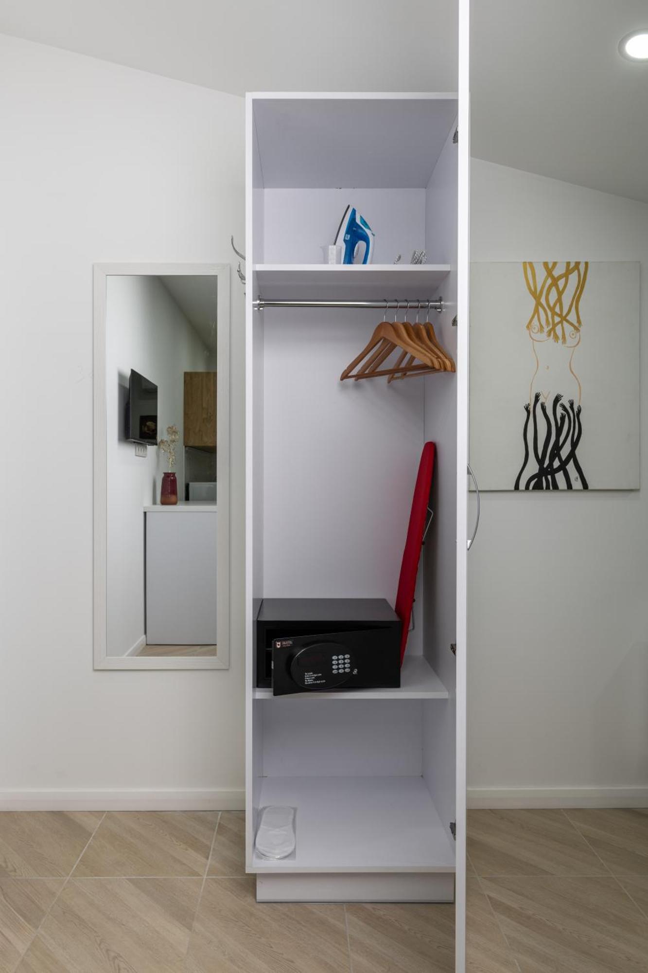 Yaroslav Val Lux Apartments Kiev Dış mekan fotoğraf